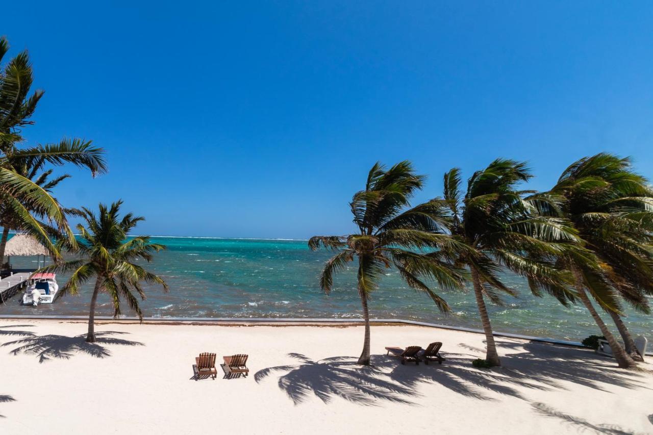 Tara Del Sol Resort San Pedro  Buitenkant foto
